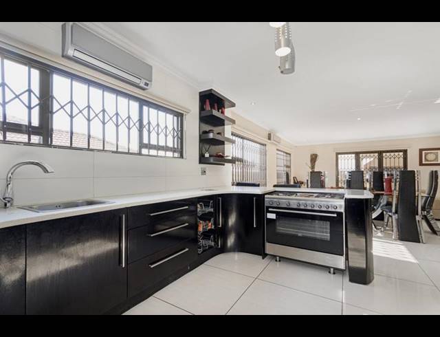 4 BEDROOM HOUSE FOR SALE IN BIRCH ACRES